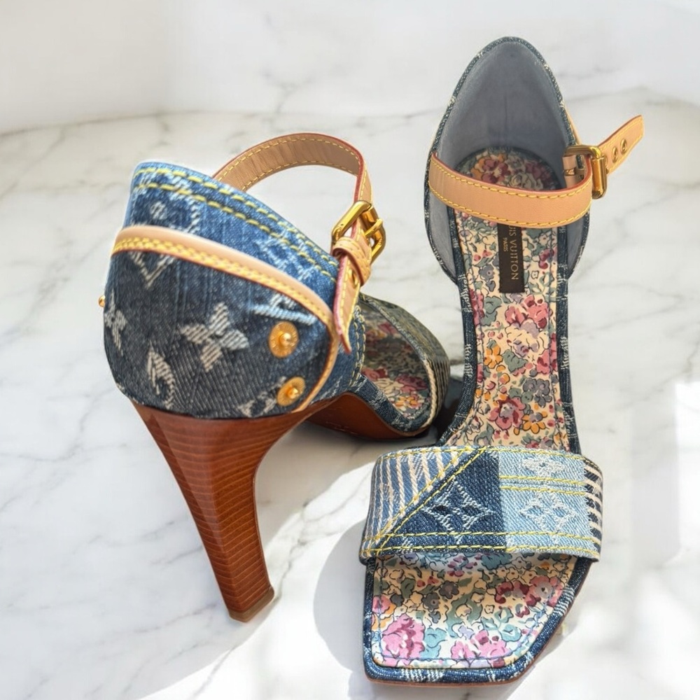 BNIB Louis Vuitton Patchwork Denim Dots Tan and Blue Sandals Size 37 - Picture 2 of 5